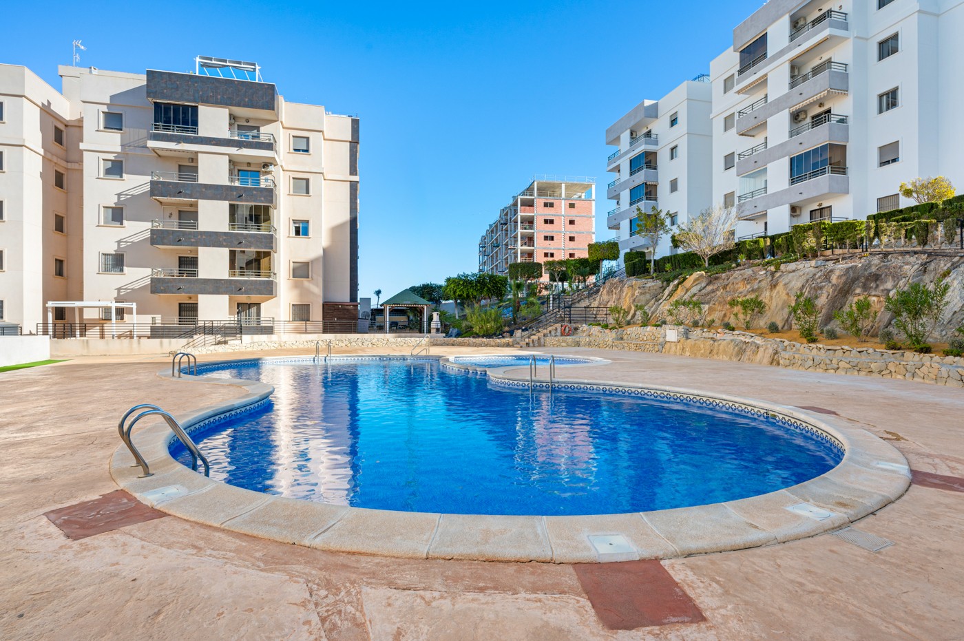 Kitchen in apartment for sale in San Miguel de Salinas