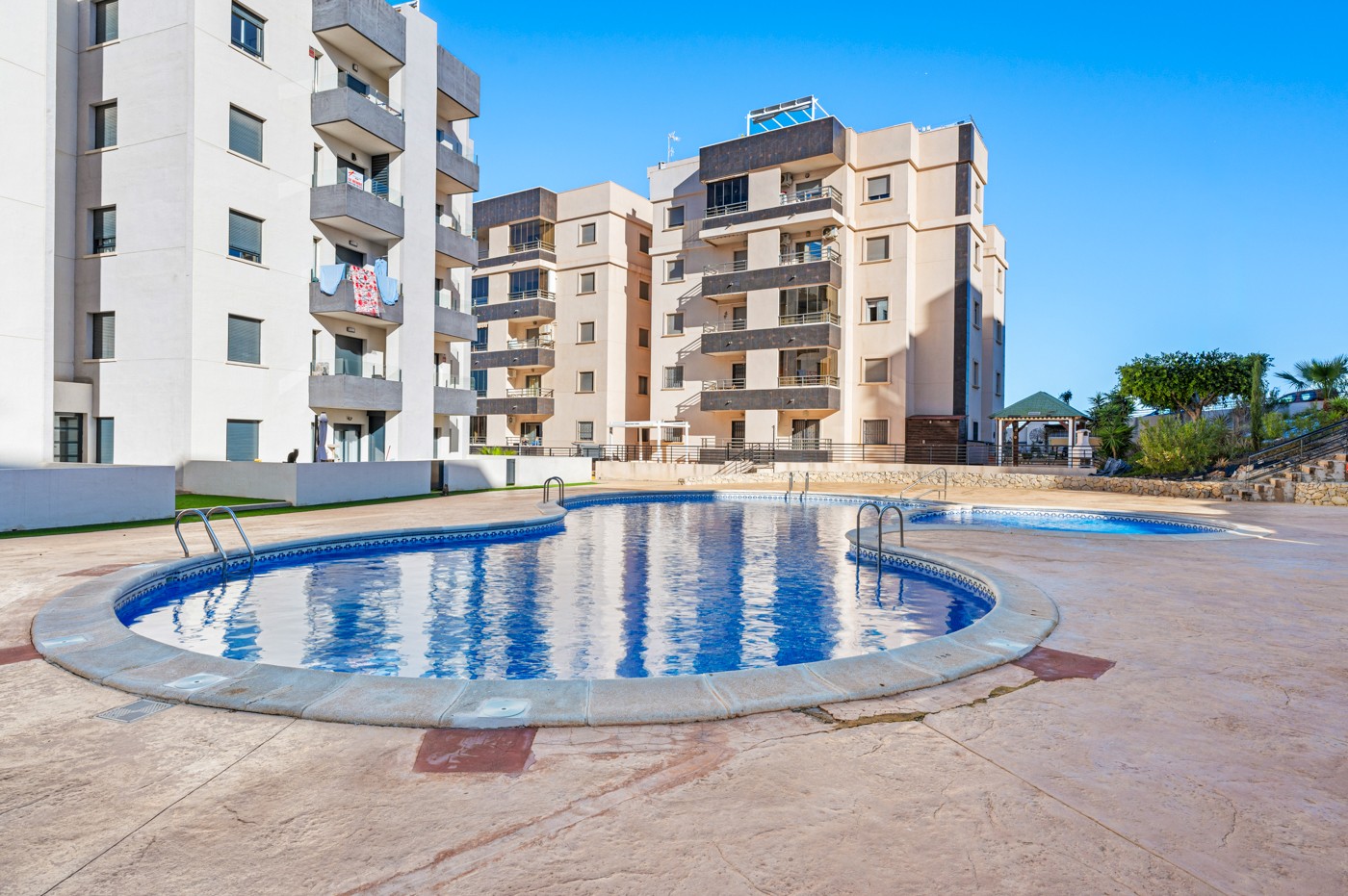 Master bedroom in apartment for sale in San Miguel de Salinas