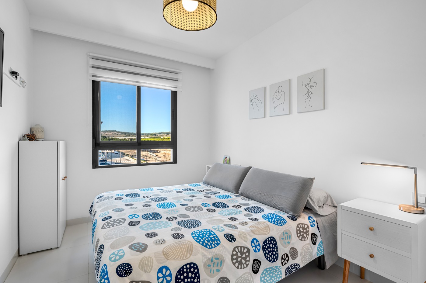Bedroom in apartment for sale in San Miguel de Salinas