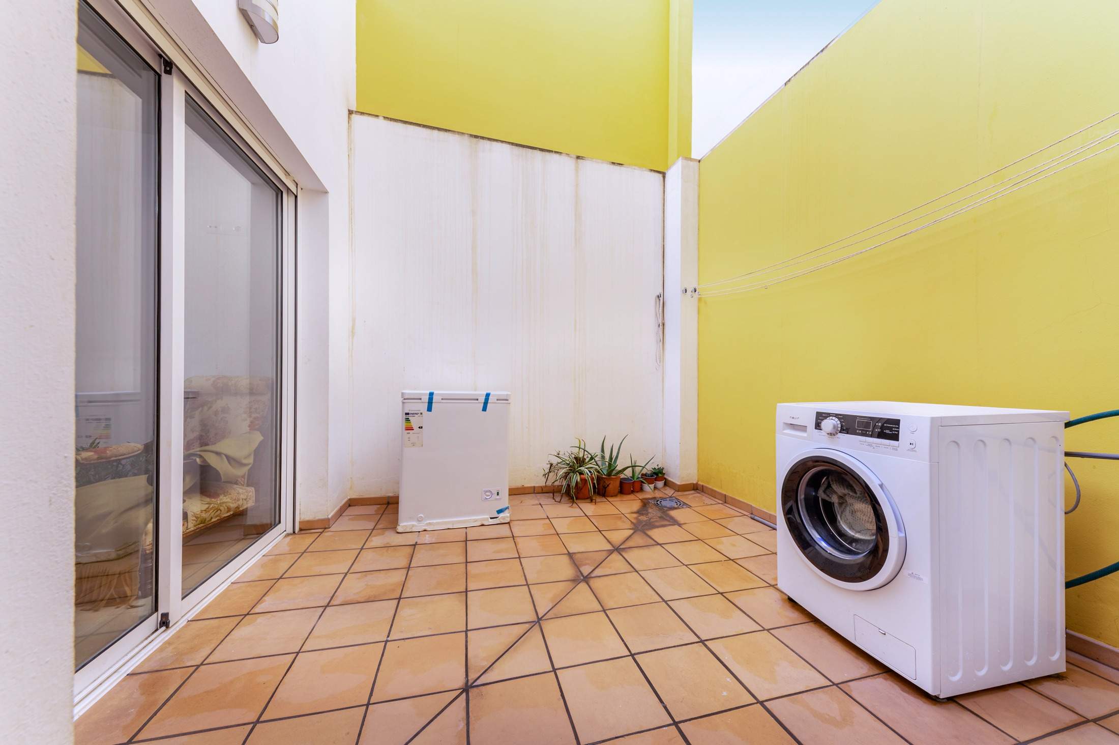 Bathroom in apartment for sale in Alicante