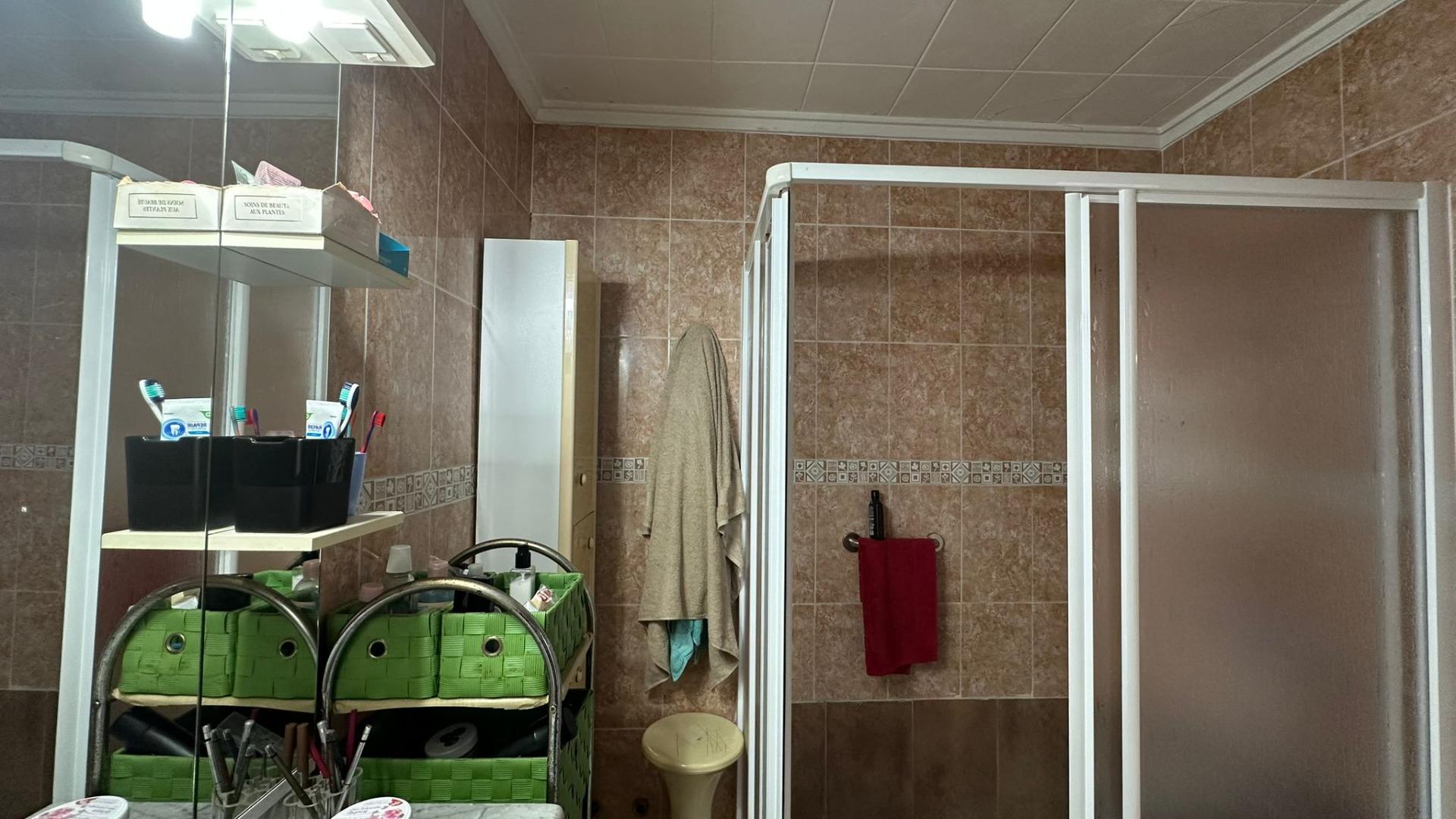 Terrace in apartment for sale in Torrevieja
