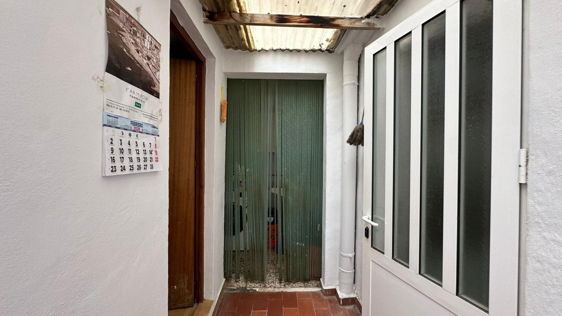 Garden in apartment for sale in Torrevieja