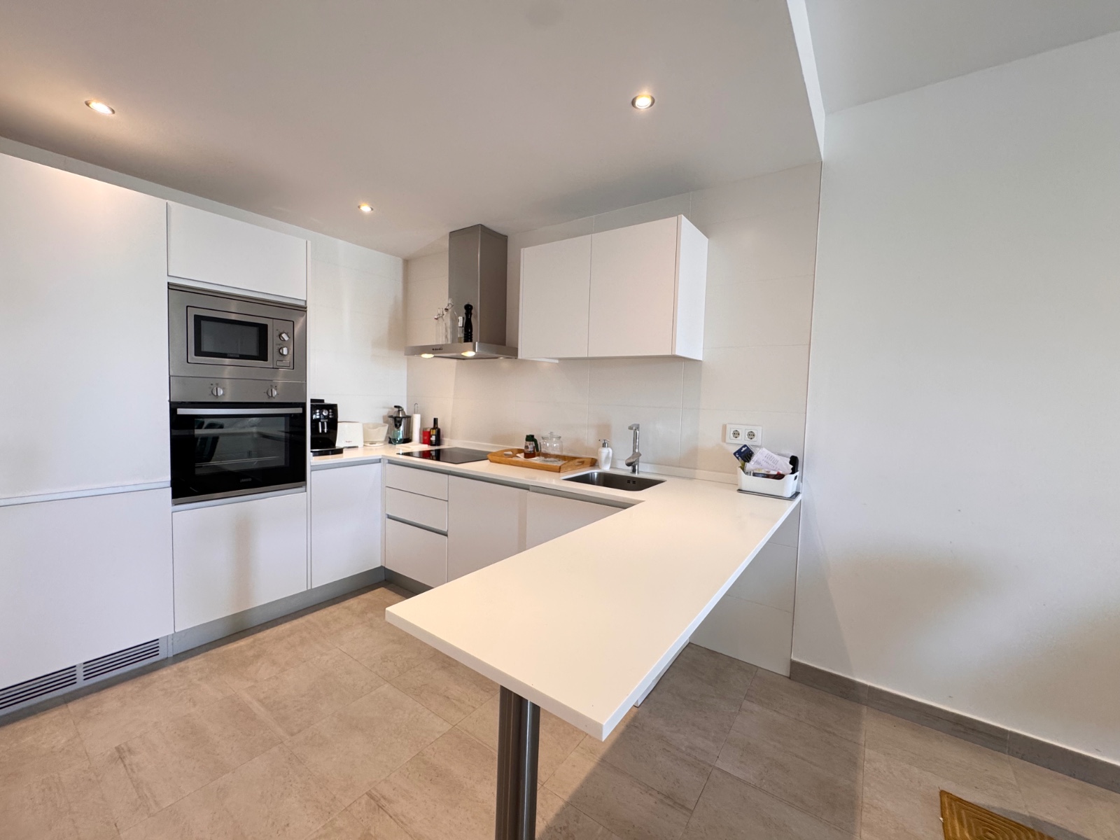 Kitchen in apartment for sale in Pilar de La Horadada
