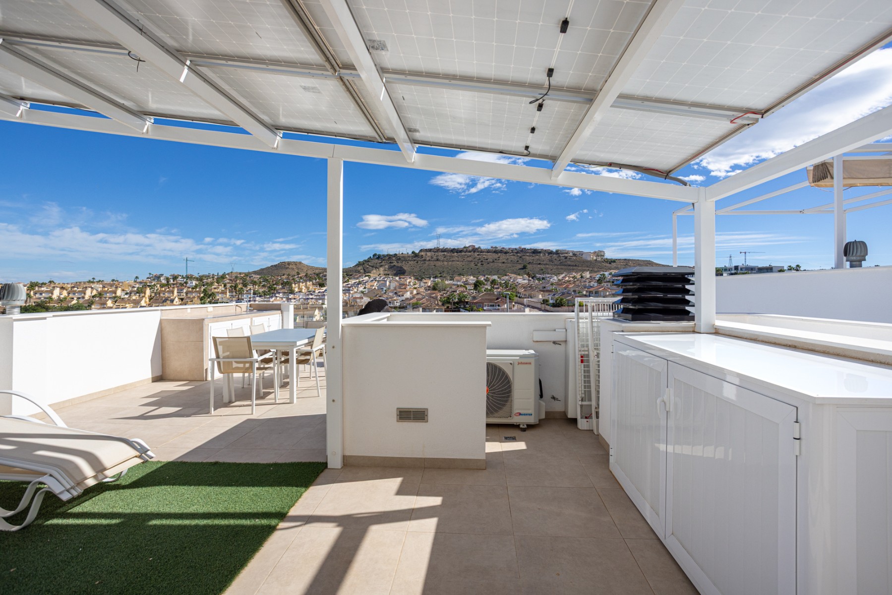 Bathroom in villa for sale in Benijofar