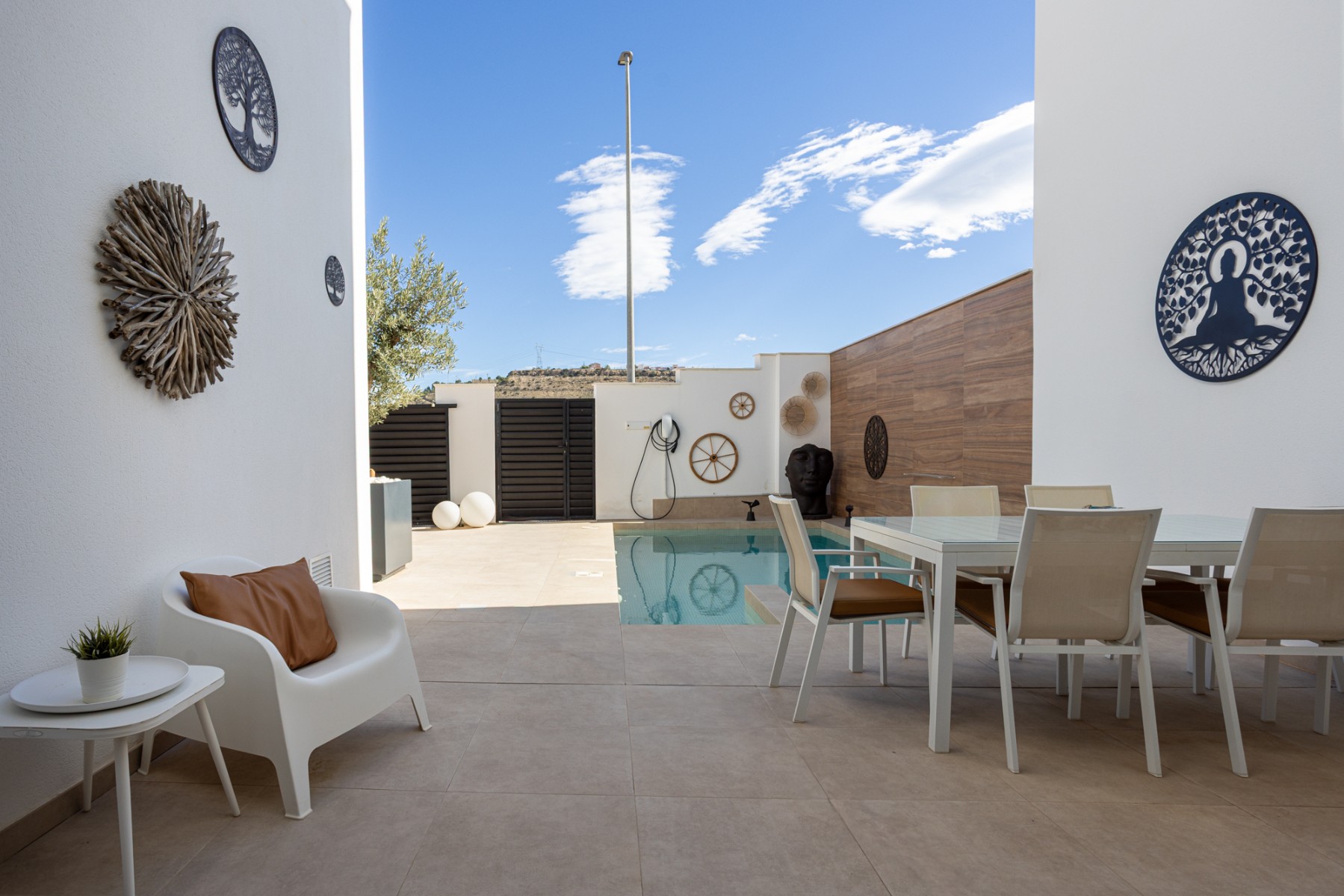 Dining area in villa for sale in Benijofar