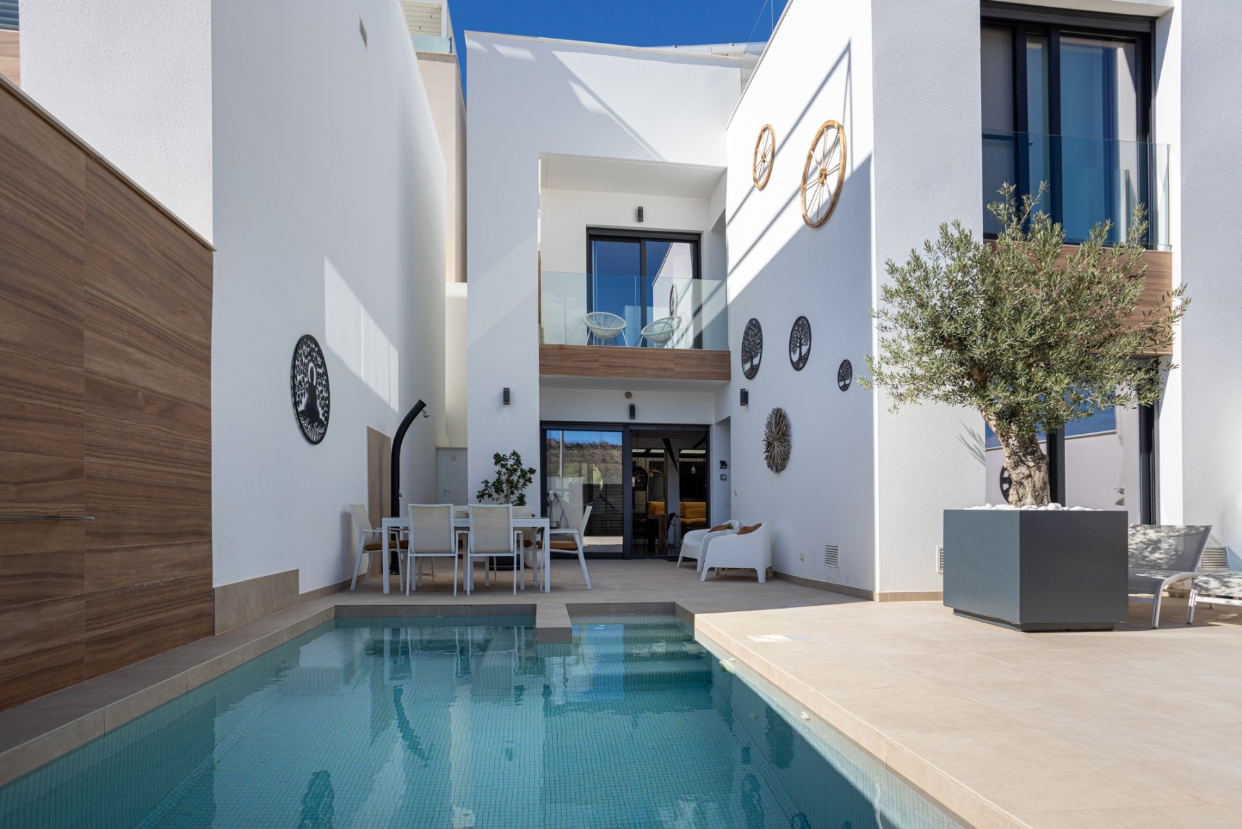 Dining area in villa for sale in Benijofar