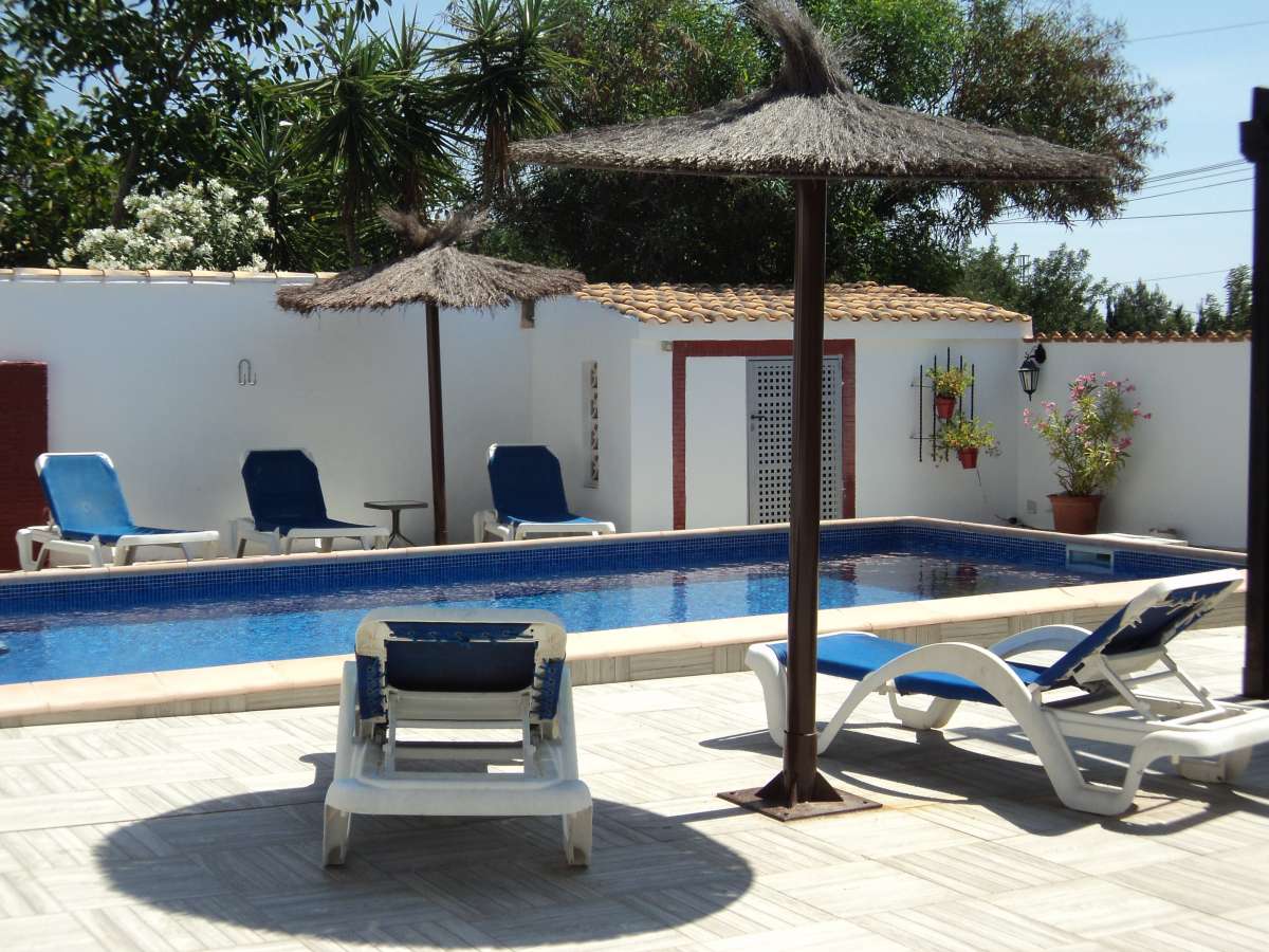 Bedroom in villa for sale in Orihuela Costa