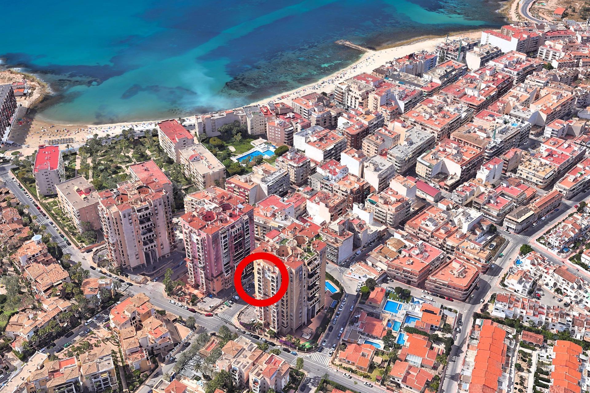 Bathroom in apartment for sale in Torrevieja