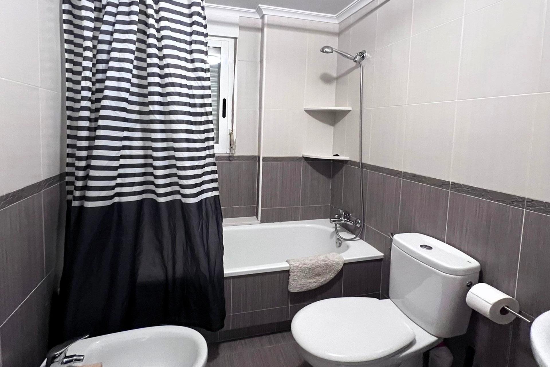 Garden in apartment for sale in Torrevieja