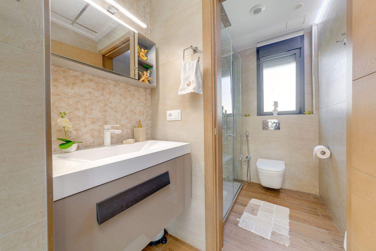 Terrace in villa for sale in Torrevieja
