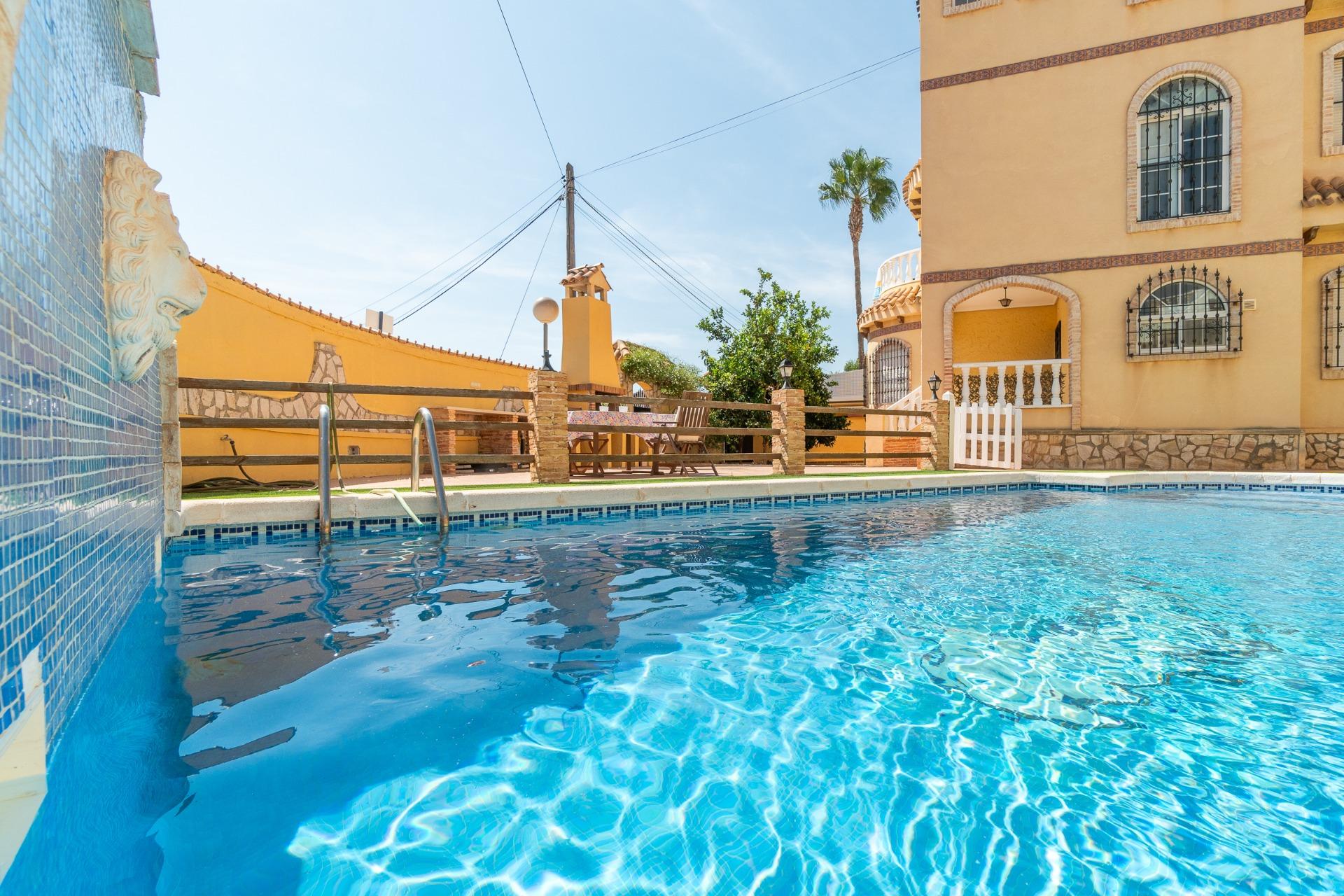 Garden in terraced for sale in Orihuela Costa
