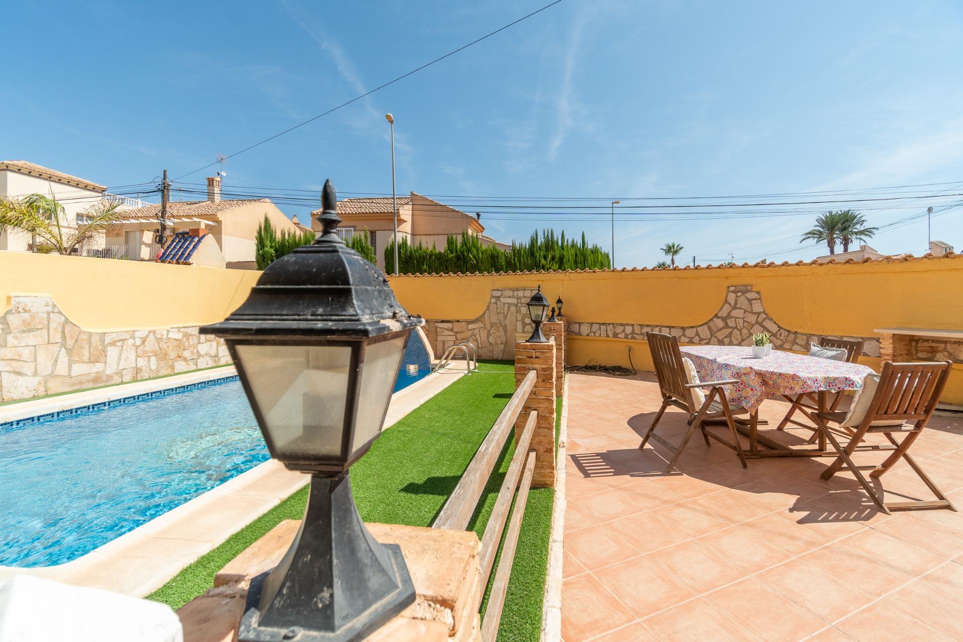 Bedroom in terraced for sale in Orihuela Costa