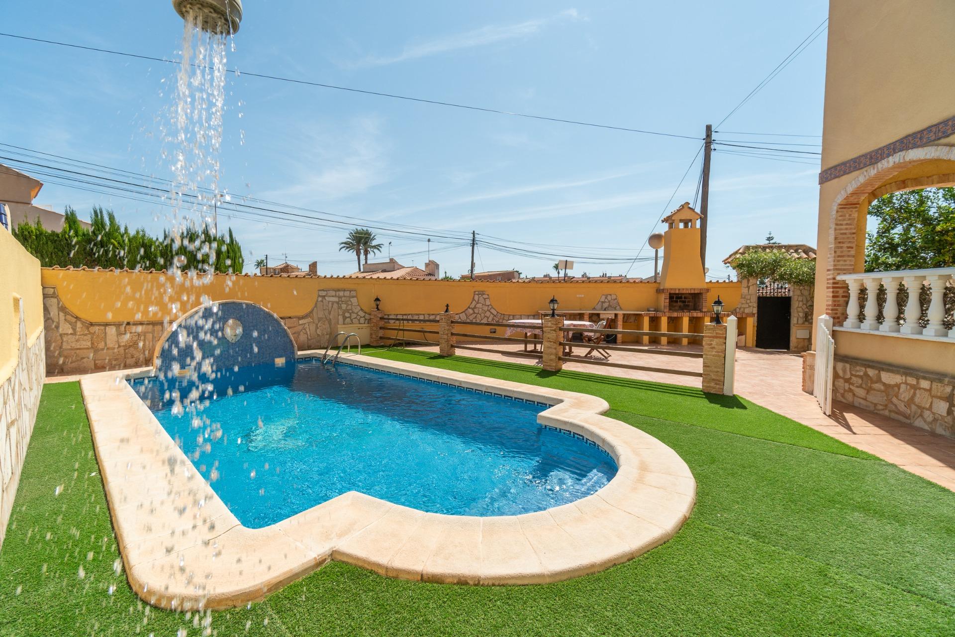 Exterior view in terraced for sale in Orihuela Costa