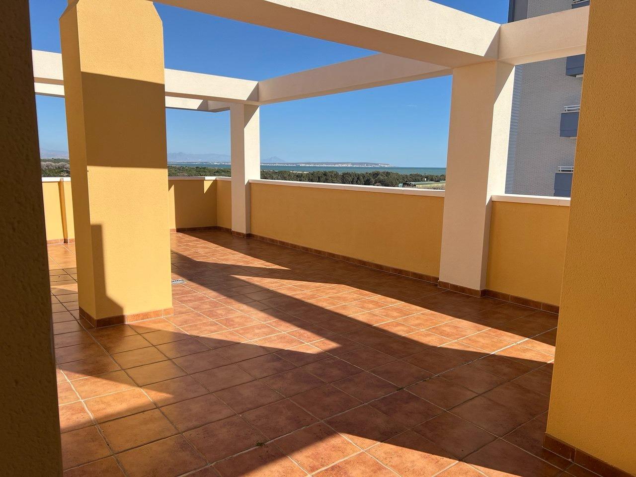 Living room in penthouse for sale in Guardamar del Segura