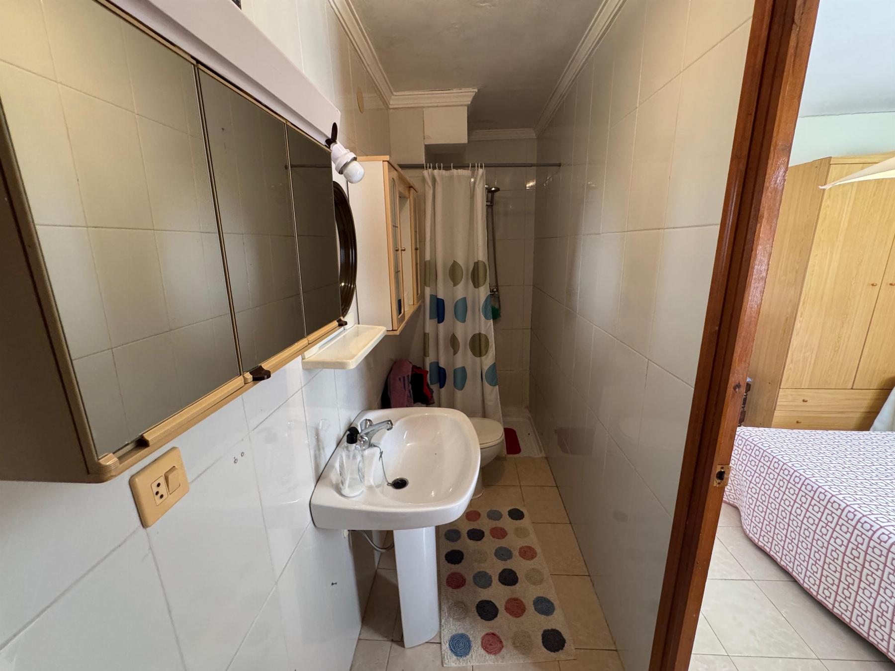 Bathroom in terraced for sale in Torrevieja
