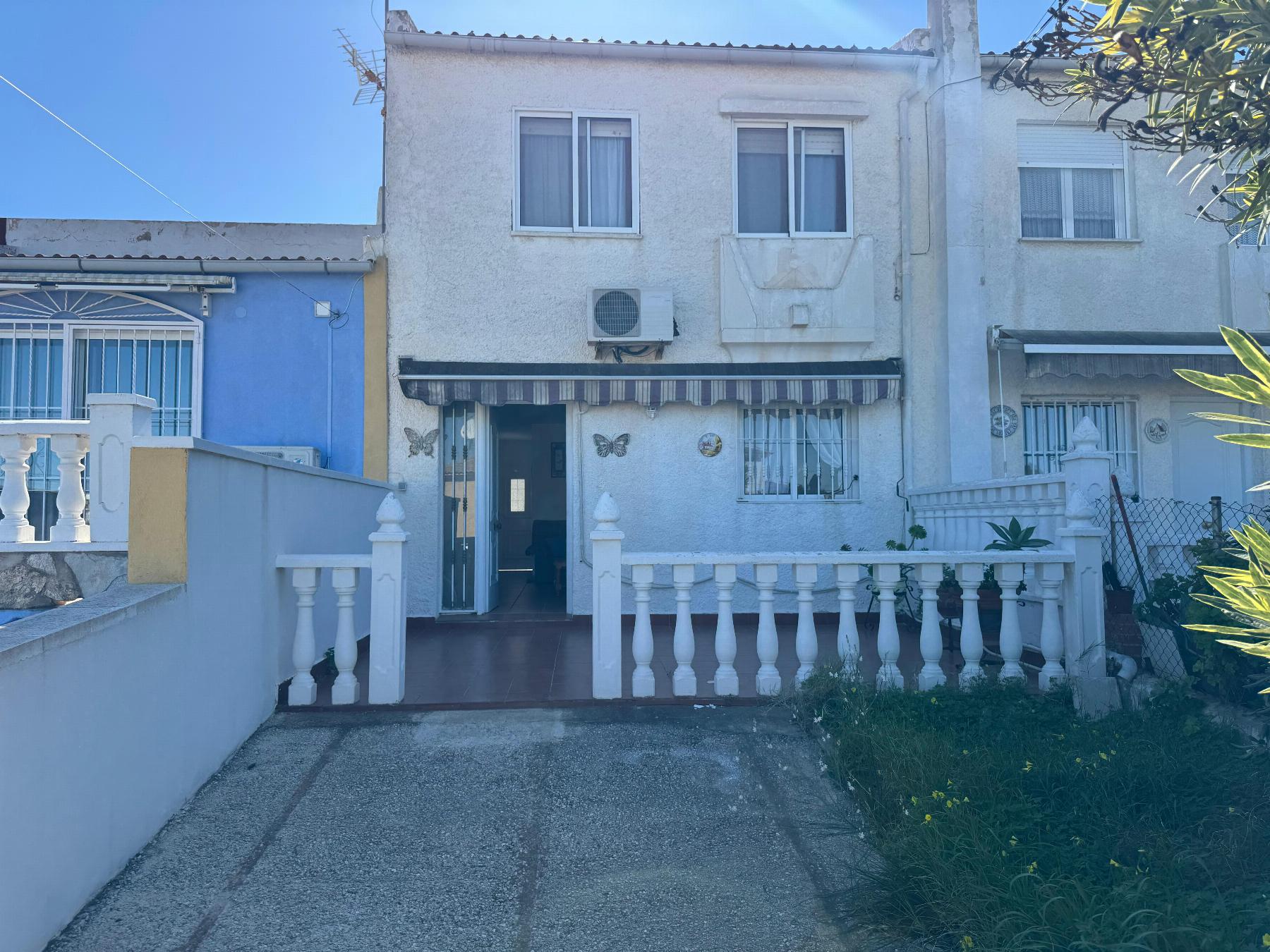 Pool area in terraced for sale in Torrevieja