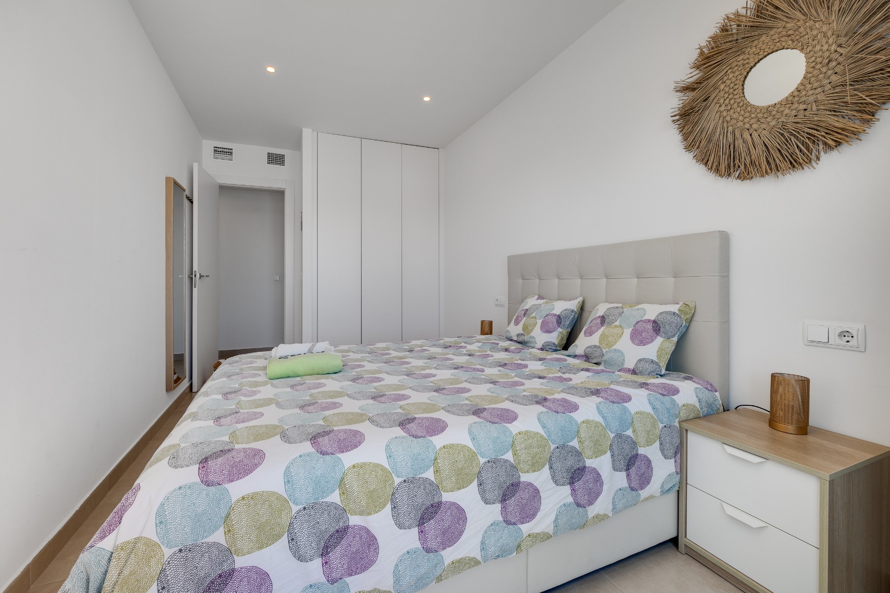 Master bedroom in villa for sale in San Javier