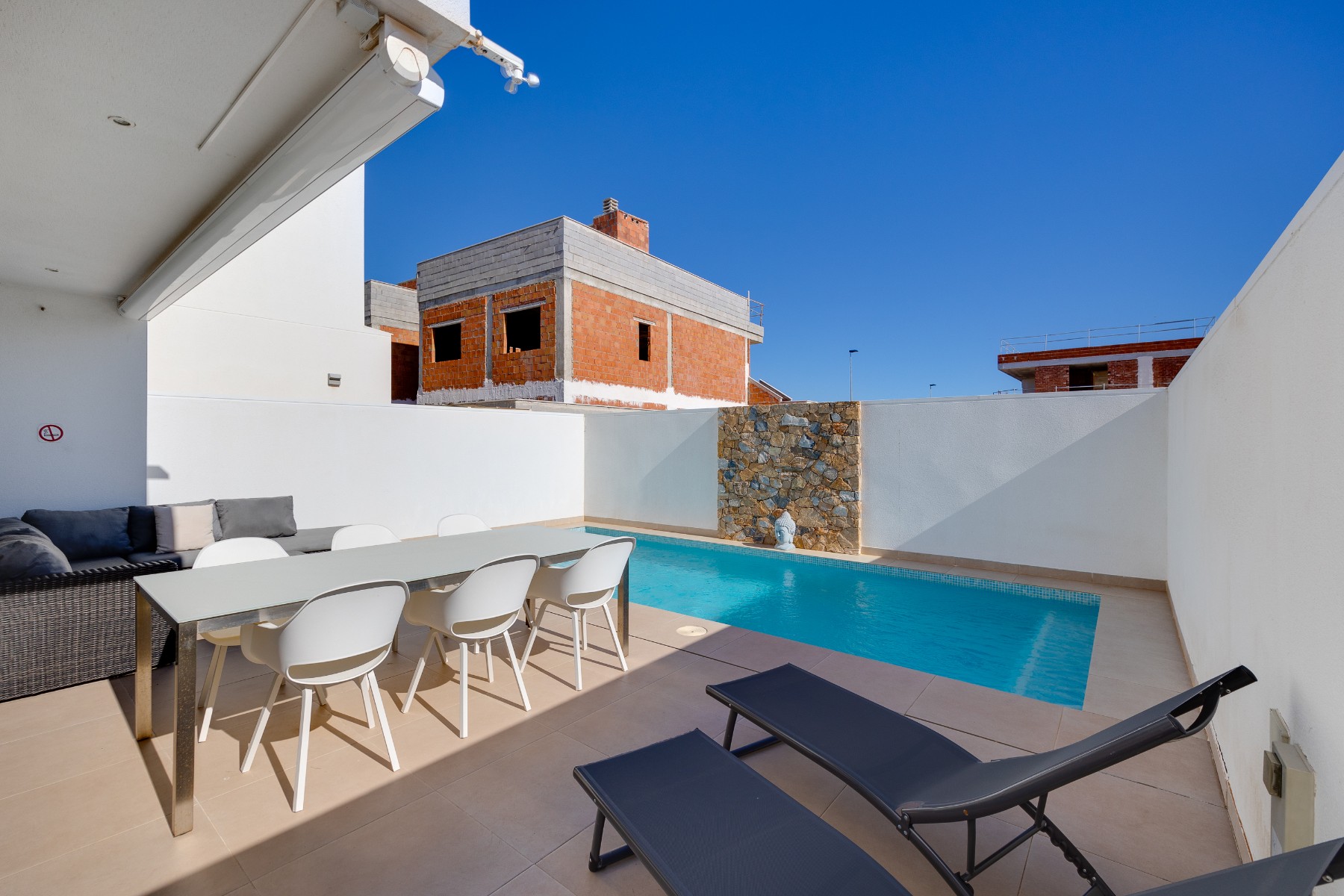Dining area in villa for sale in San Javier