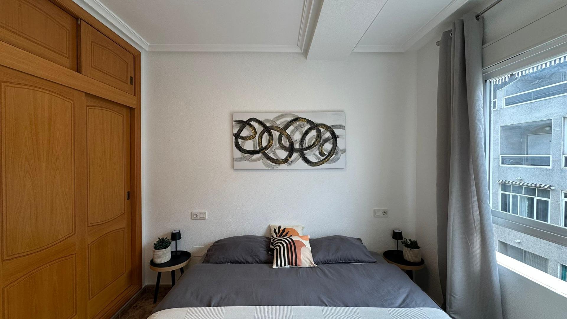 Terrace in apartment for sale in Torrevieja