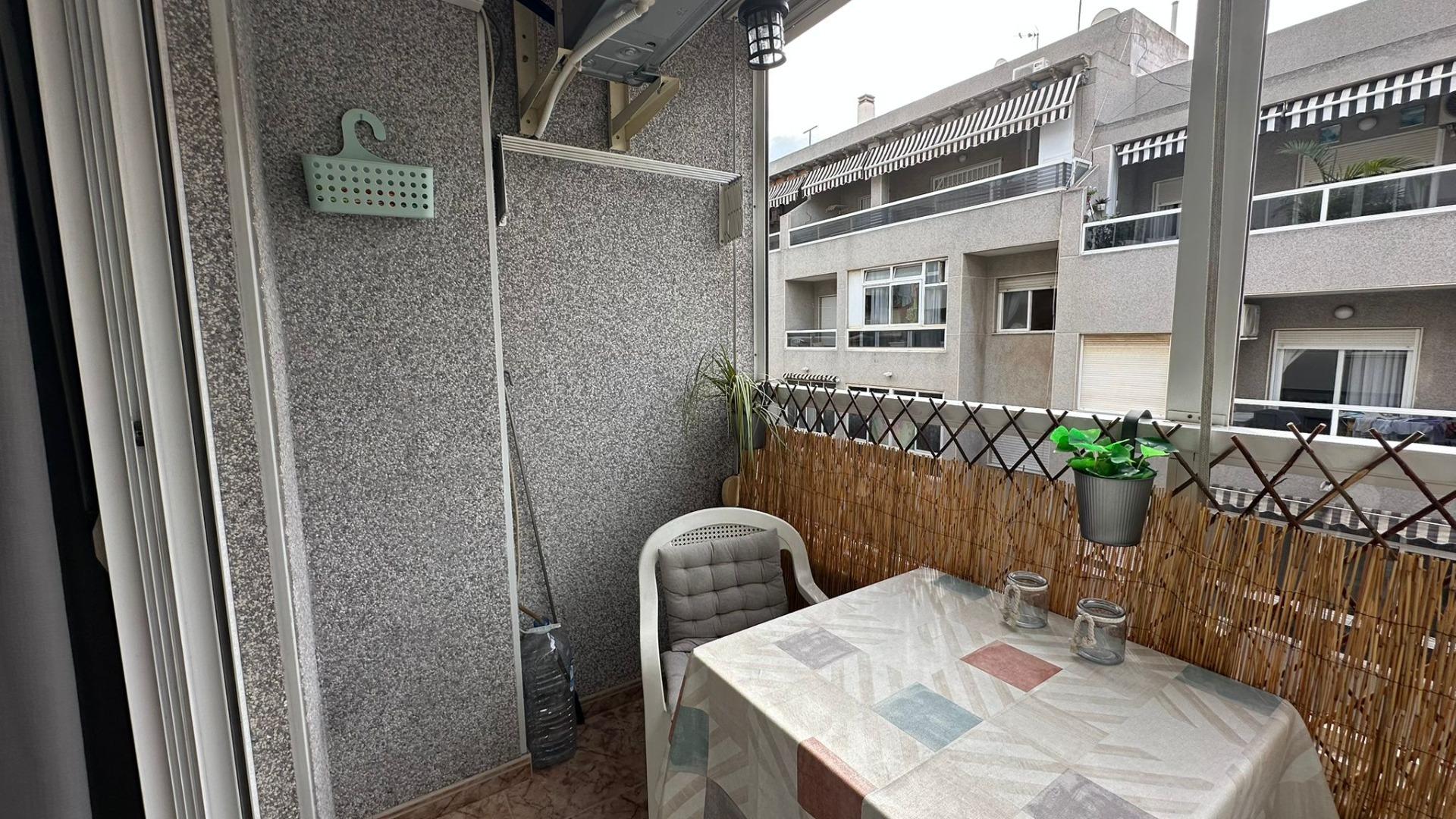 Living room in apartment for sale in Torrevieja