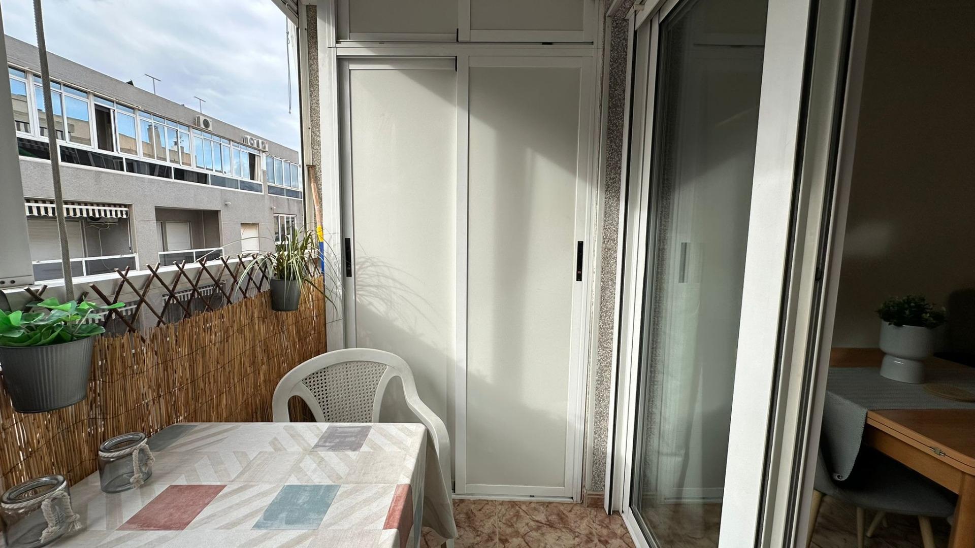 Kitchen in apartment for sale in Torrevieja