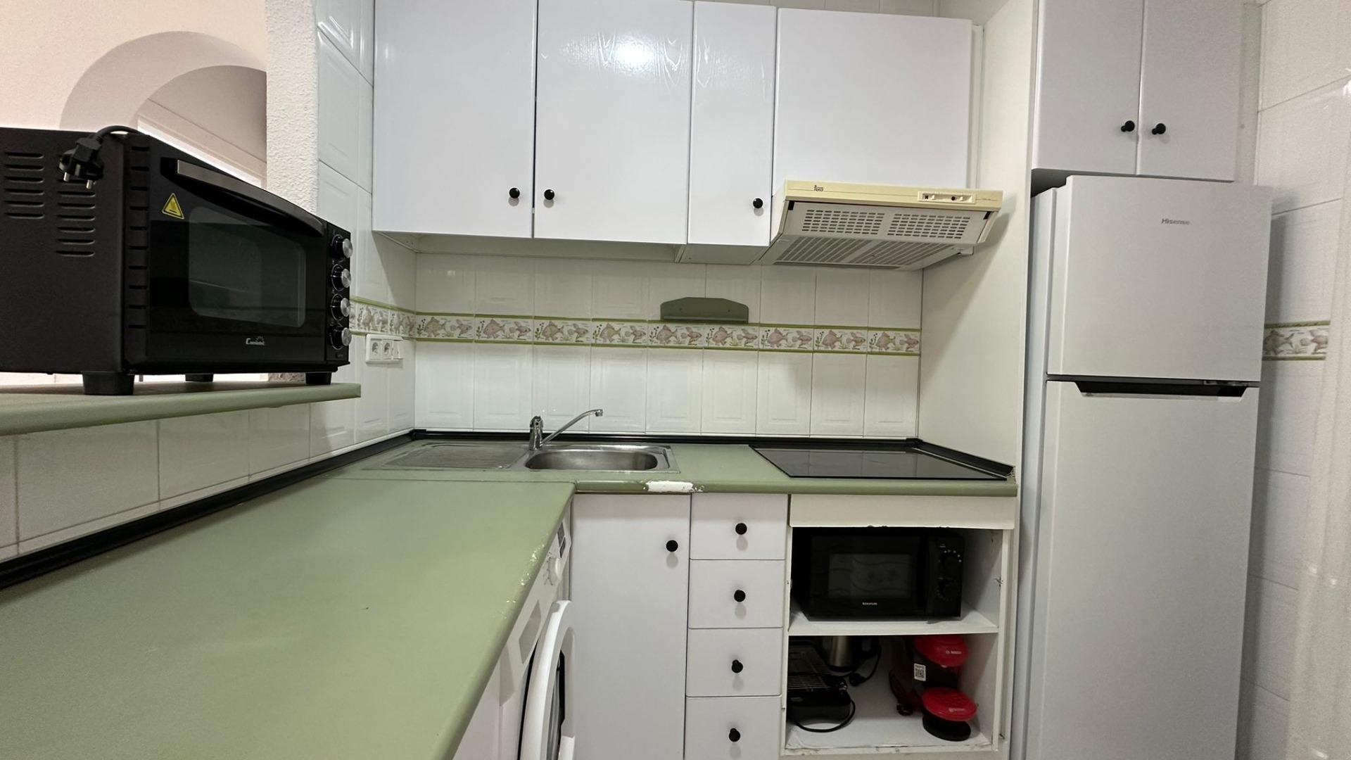Dining area in bungalow for sale in Orihuela Costa