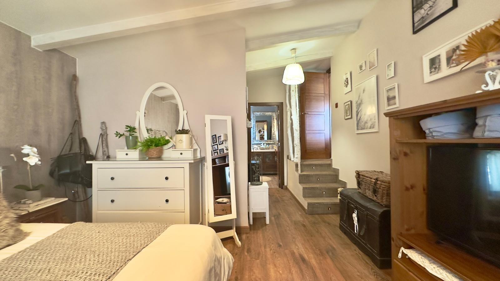 Terrace in villa for sale in Torrevieja