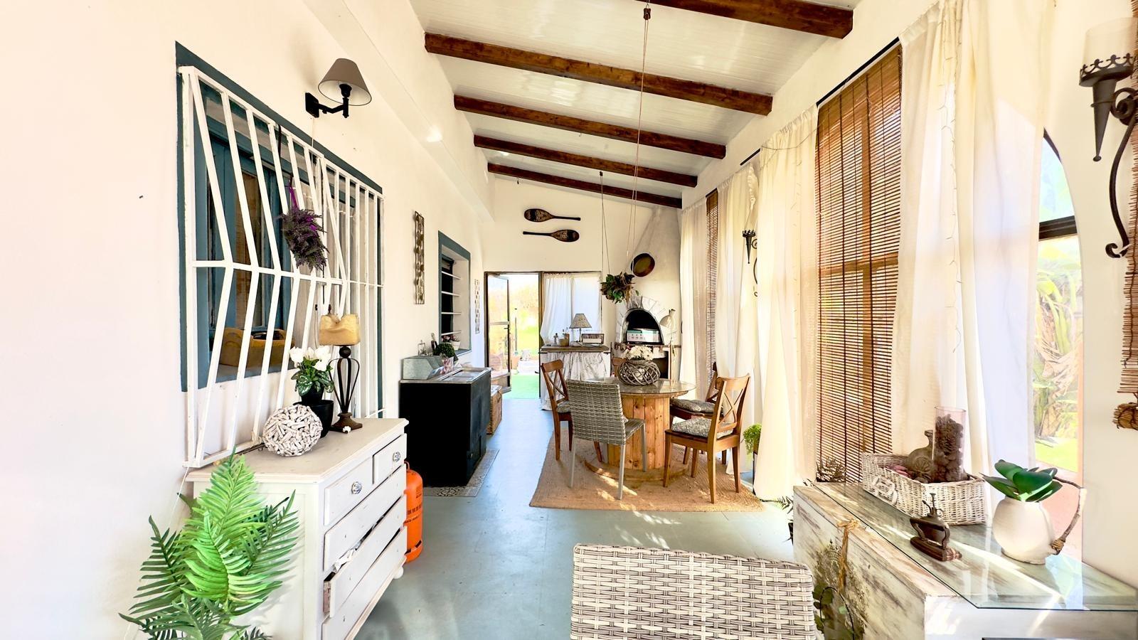 Bathroom in villa for sale in Torrevieja