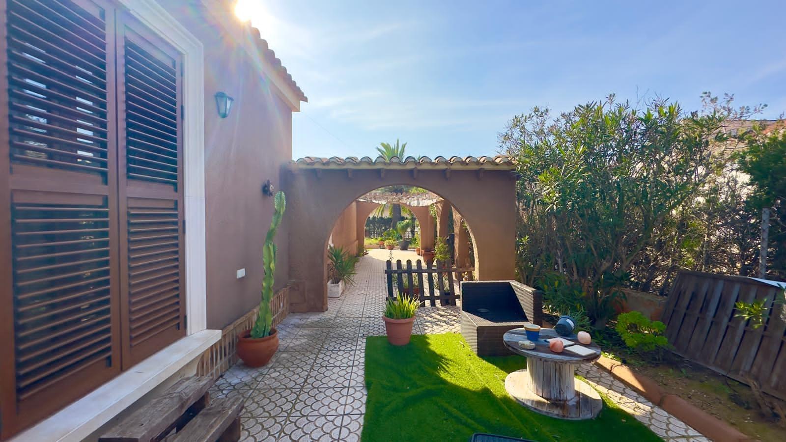 Living room in villa for sale in Torrevieja