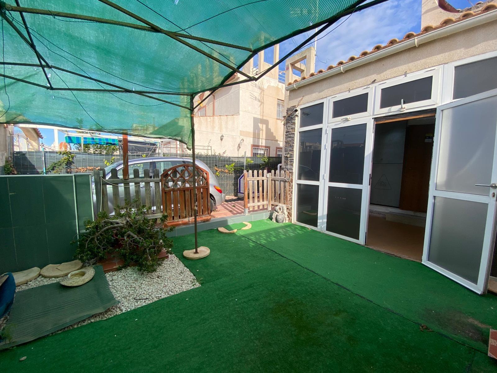 Kitchen in bungalow for sale in Torrevieja