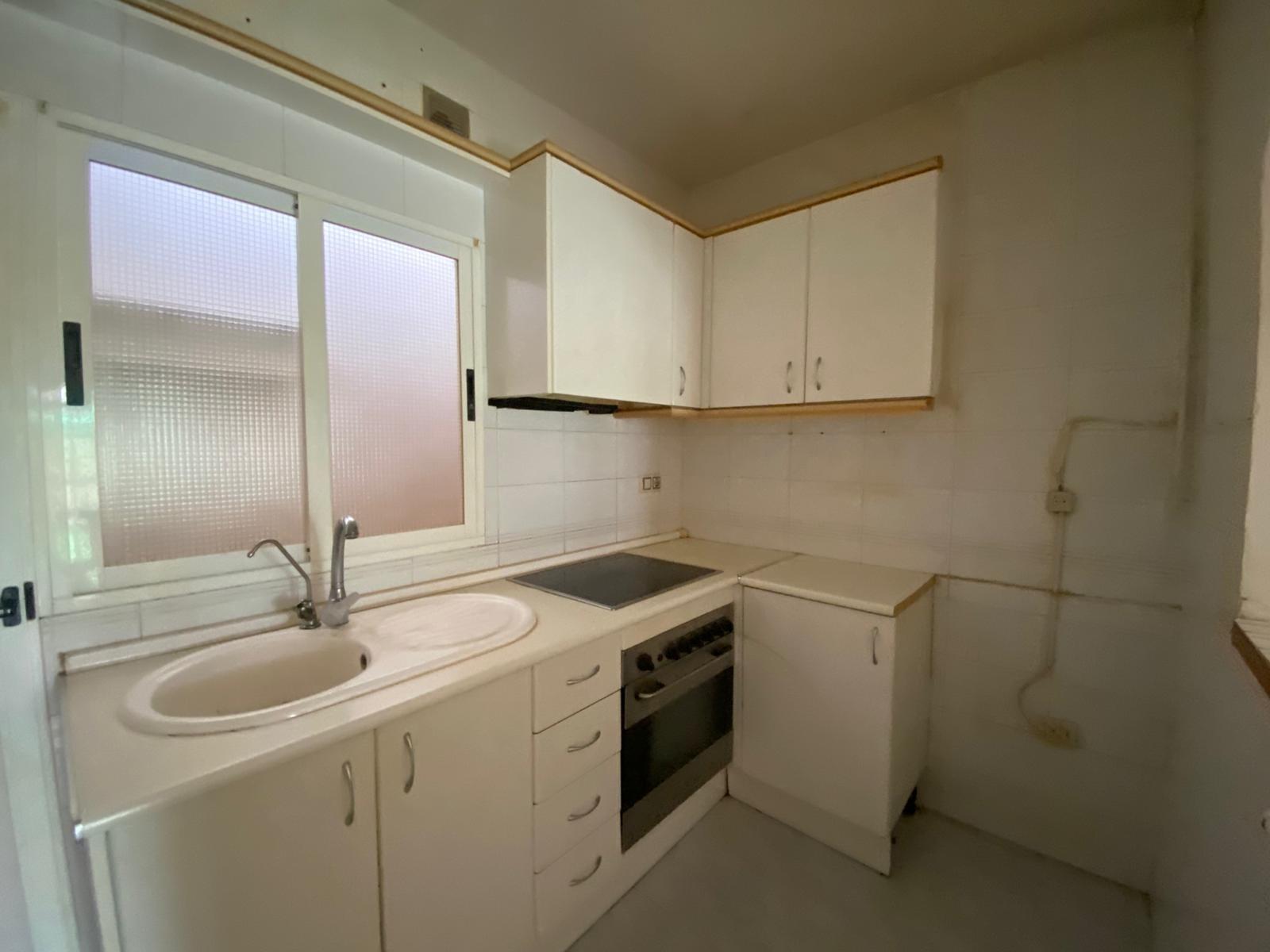 Dining area in bungalow for sale in Torrevieja
