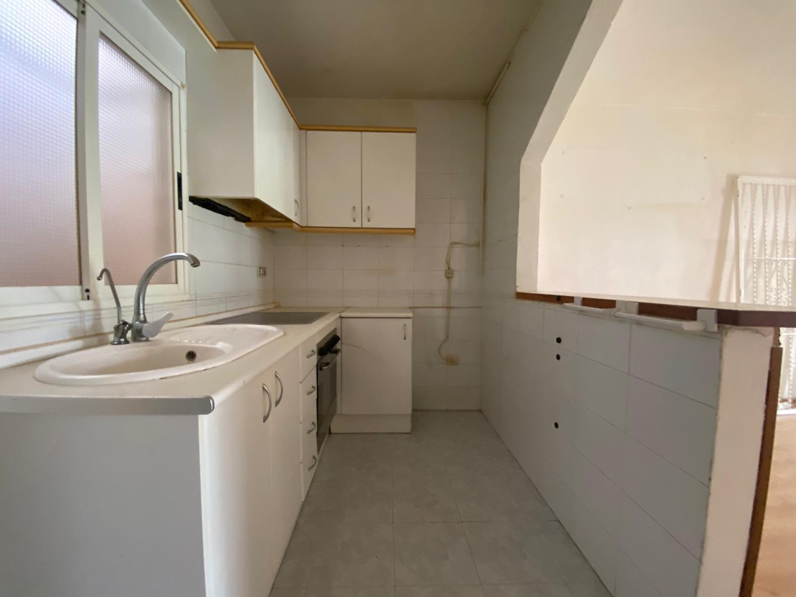 Bedroom in bungalow for sale in Torrevieja