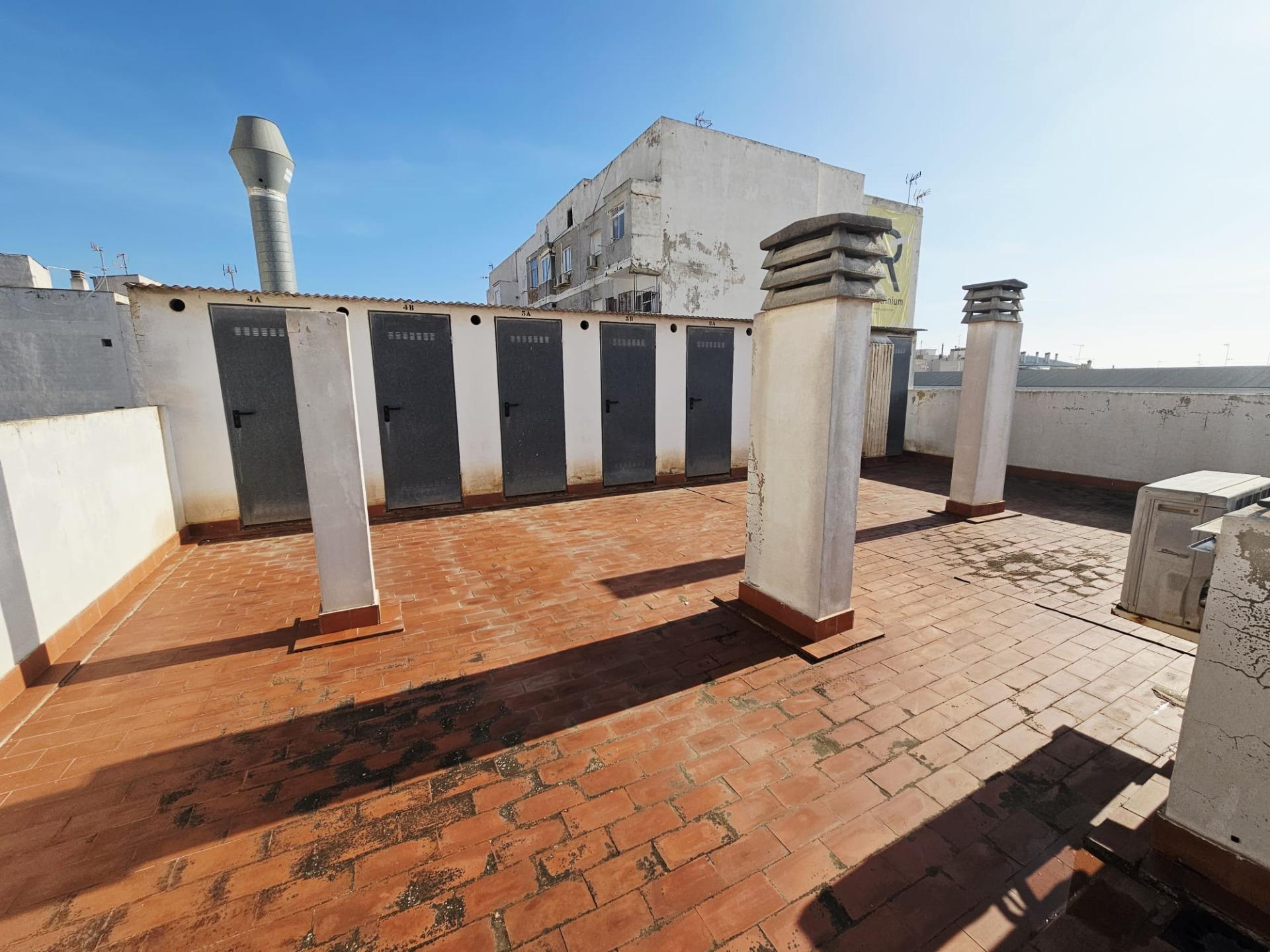 Bathroom in apartment for sale in Torrevieja