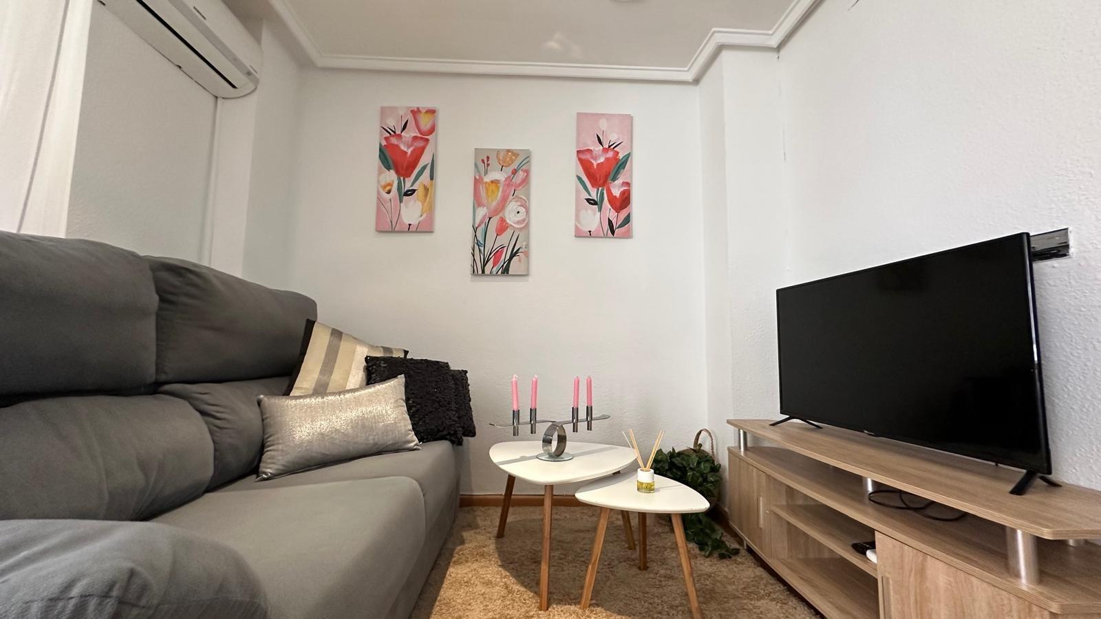 Dining area in apartment for sale in Torrevieja