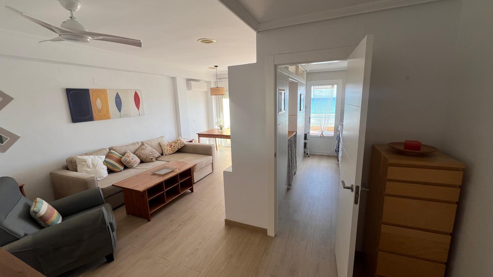 Dining area in penthouse for sale in Torrevieja
