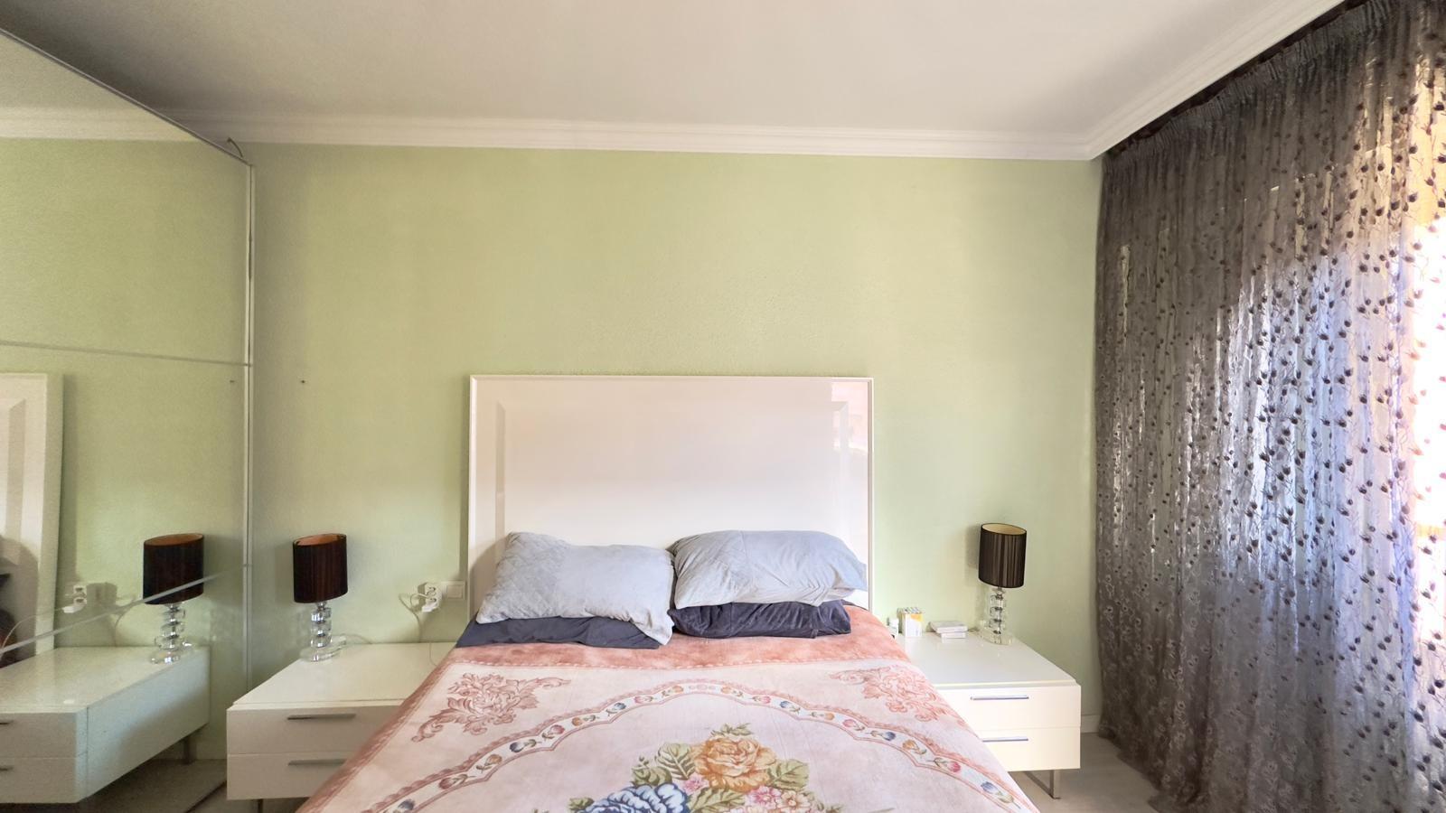 Terrace in apartment for sale in Torrevieja