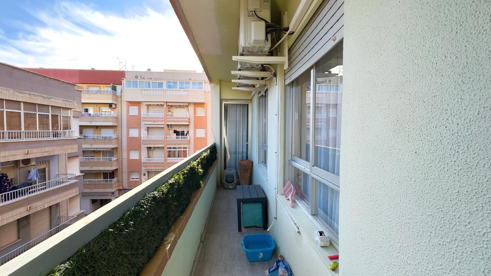 Living room in apartment for sale in Torrevieja