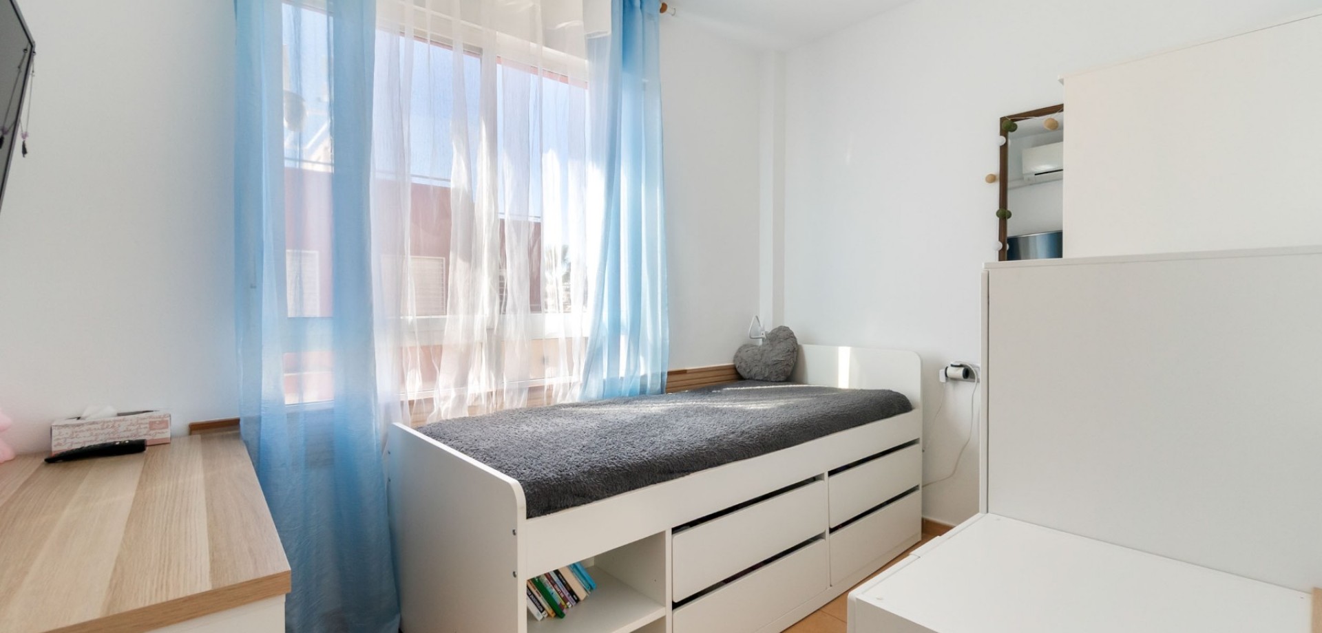 Dining area in terraced for sale in Orihuela Costa