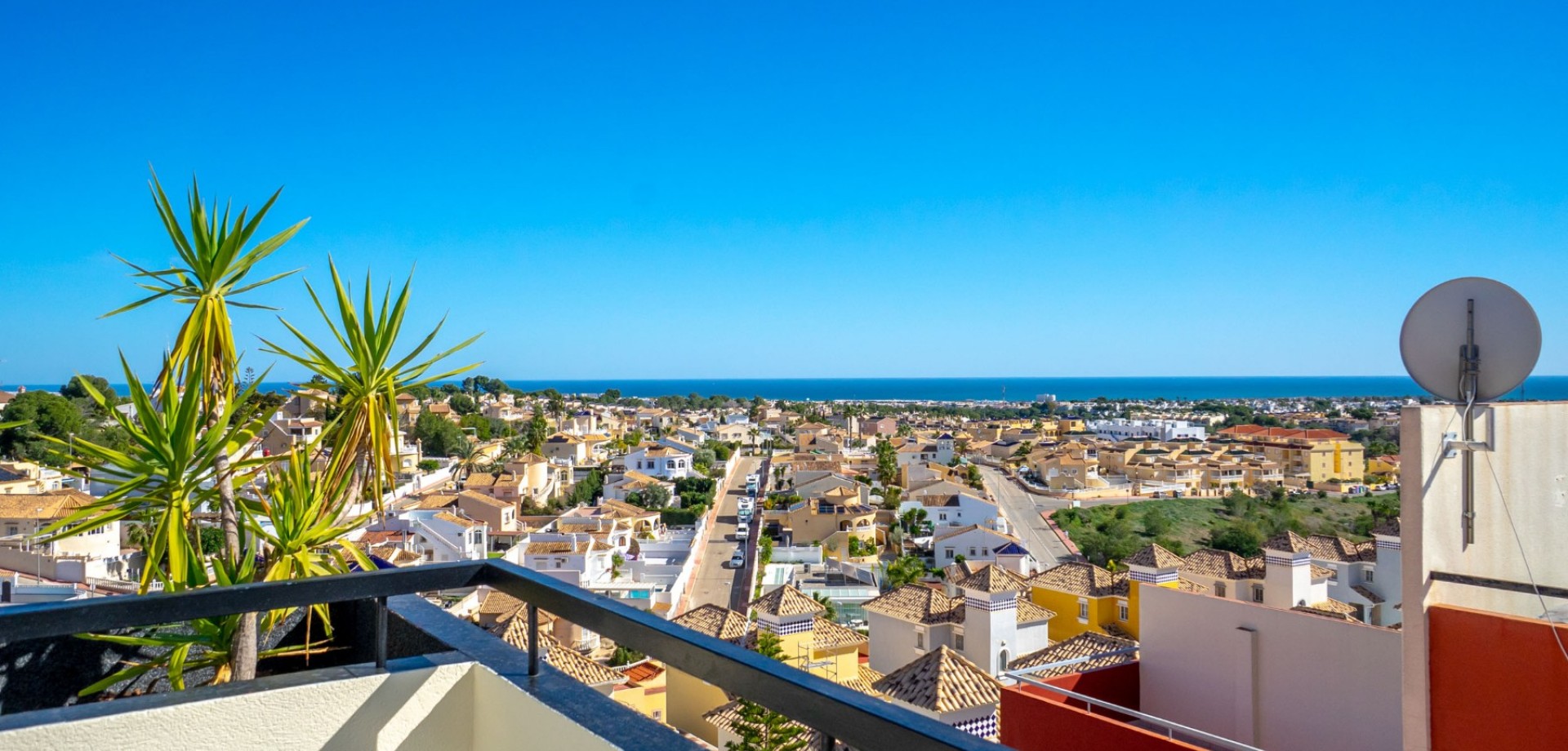Welcome to this charming 3-bedroom, 2-bathroom townhouse located in the highly sought-after area of