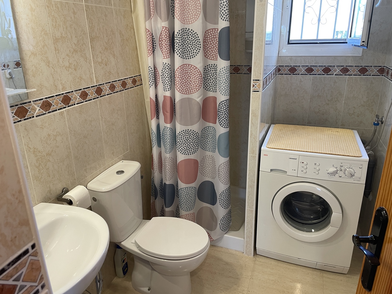 Kitchen in villa for sale in Camposol