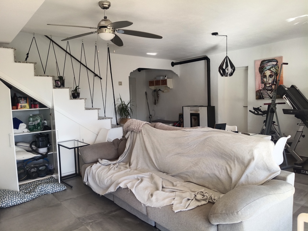 Bedroom in villa for sale in Canadas De San Pedro