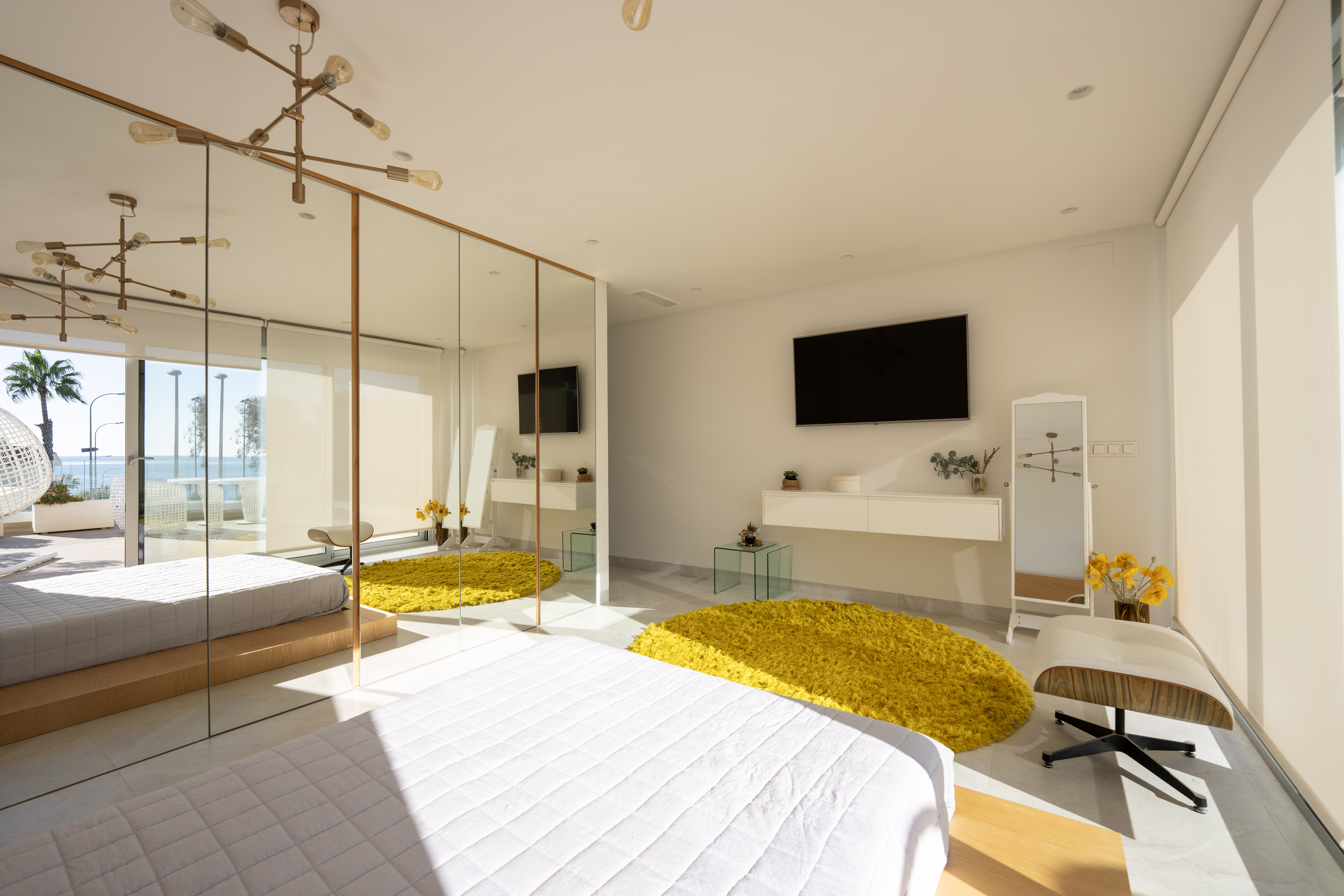 Garden in villa for sale in Orihuela Costa