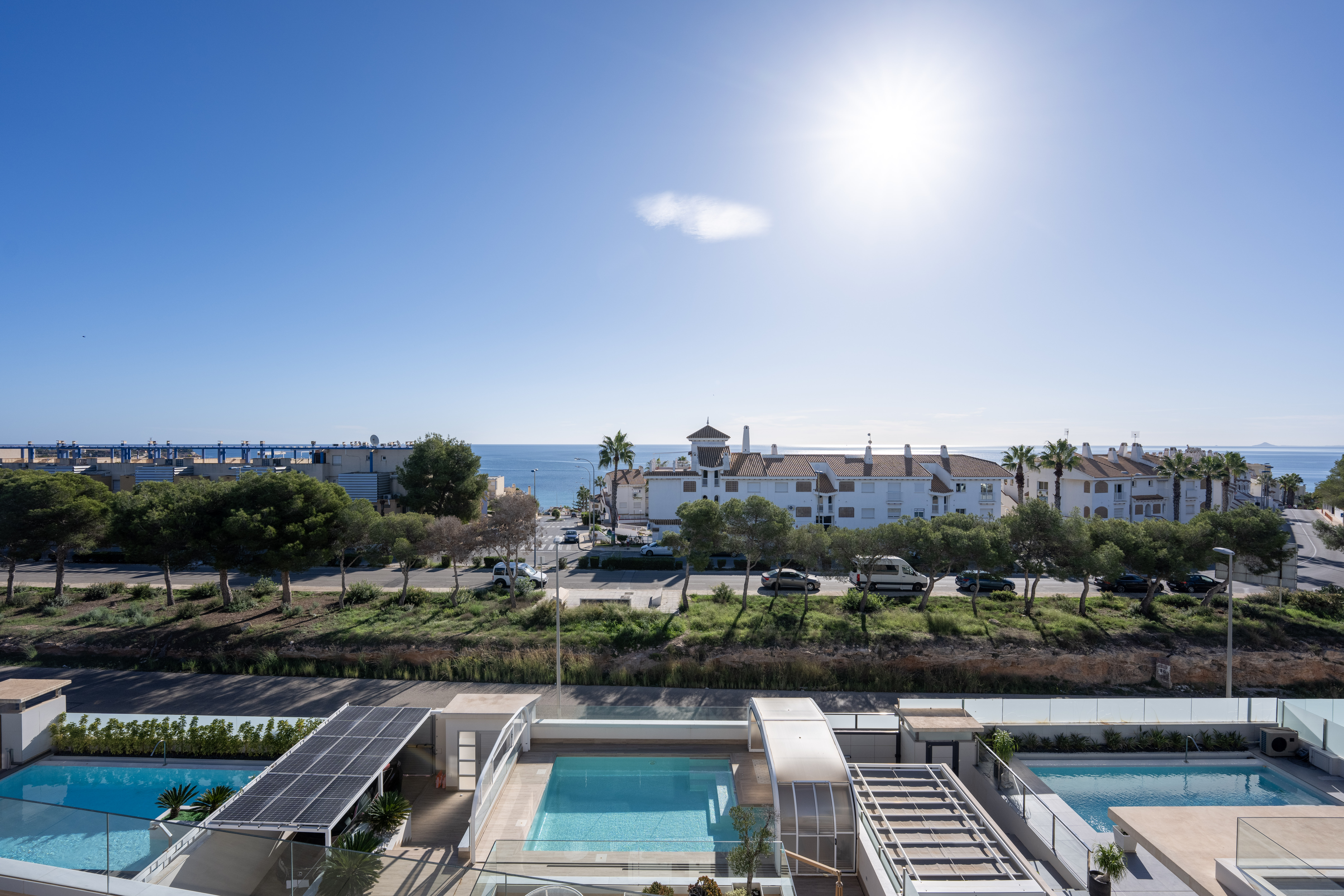 Dining area in villa for sale in Orihuela Costa