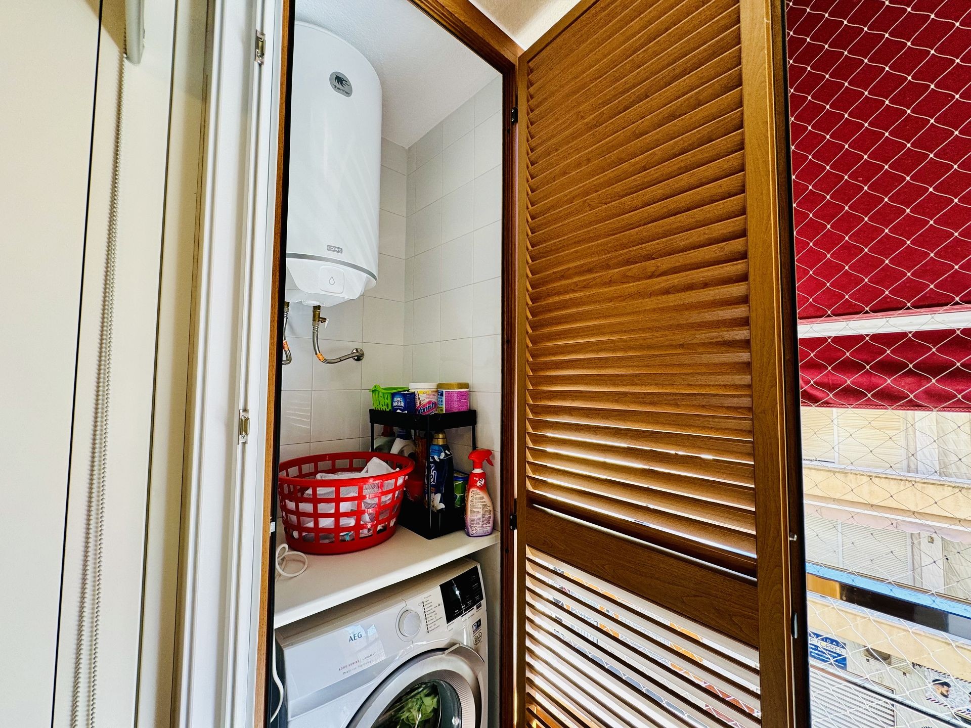 Bathroom in apartment for sale in Torrevieja