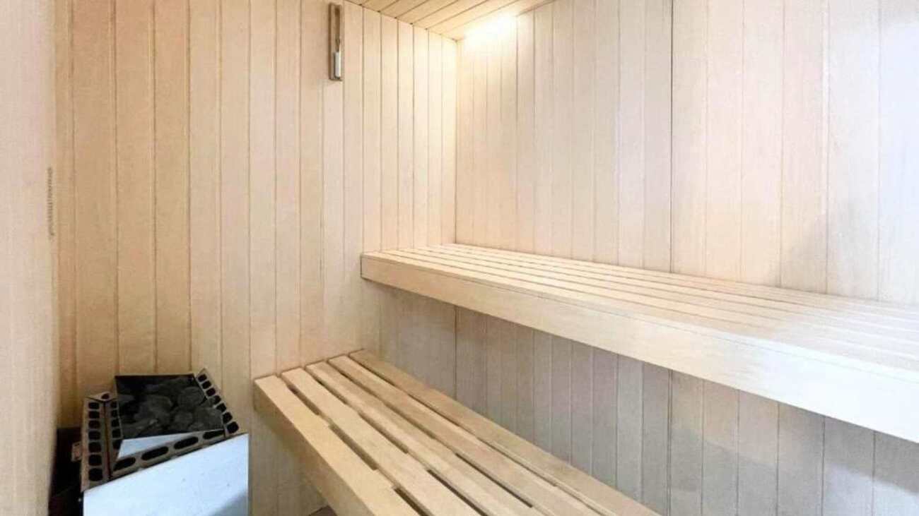 Master bedroom in apartment for sale in Finestrat