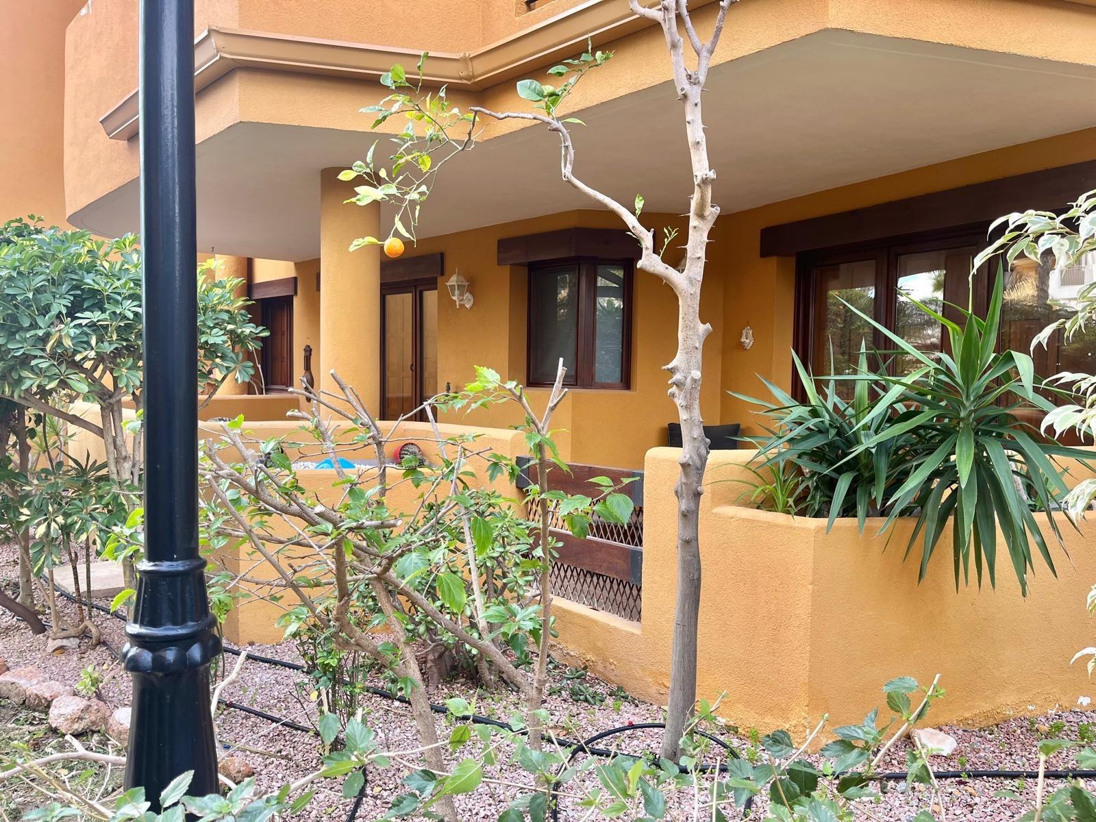 Elegant bungalow i Torrevieja med terrass