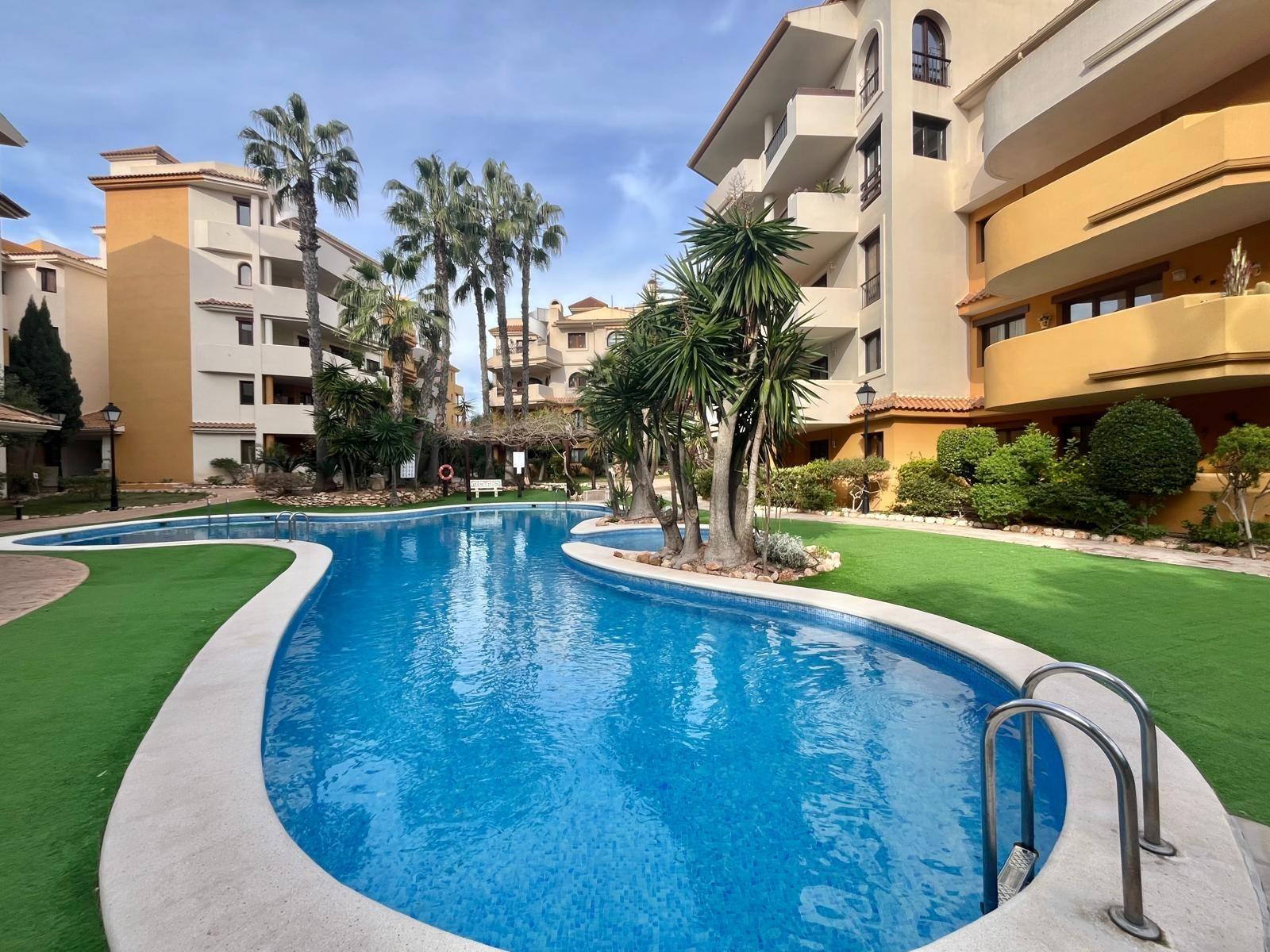 Exterior view in bungalow for sale in Torrevieja