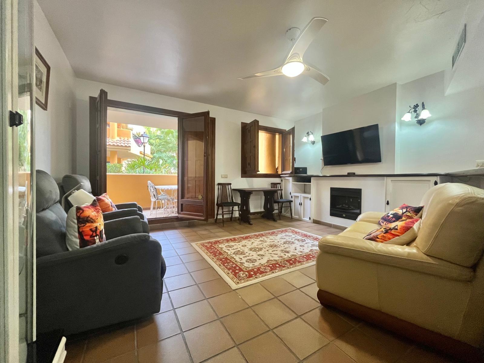 Master bedroom in bungalow for sale in Torrevieja