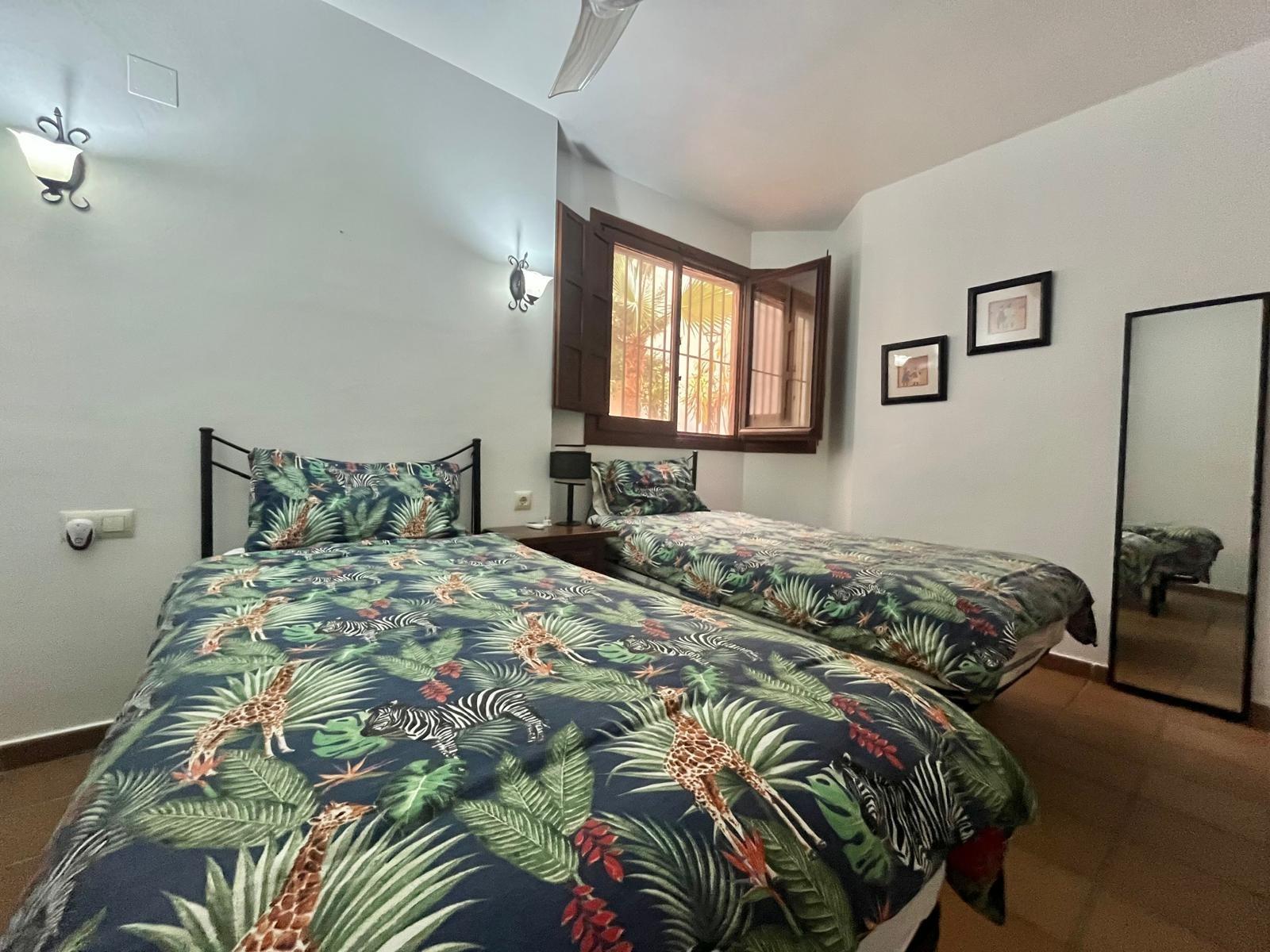 Dining area in bungalow for sale in Torrevieja