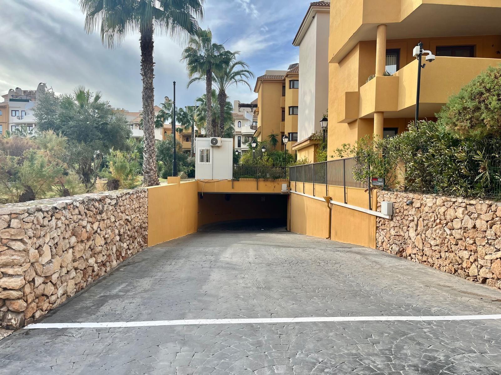 Bathroom in bungalow for sale in Torrevieja